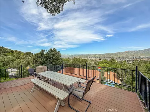 1059 Alta Vis, Simi Valley, CA 93063