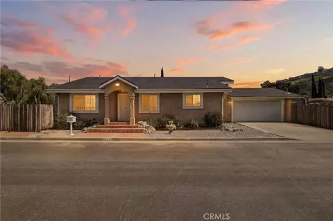 10744 Radwin Ave, Sunland, CA 91040