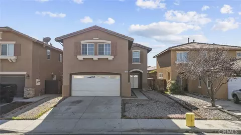 14323 Moon Valley St, Victorville, CA 92394