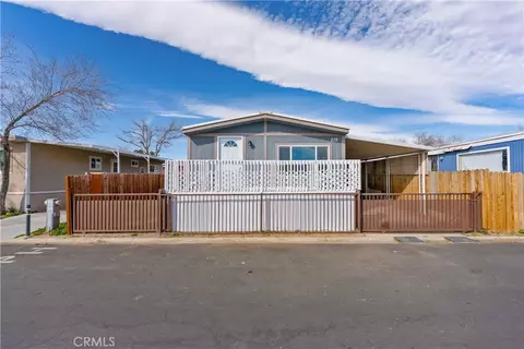 3300 15th W #219, Rosamond, CA 93560