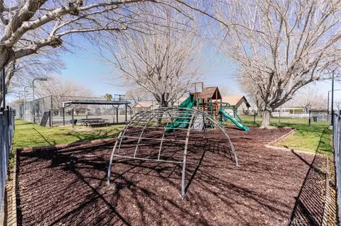 2330 E Avenue J8 #121, Lancaster, CA 93535 photo 23