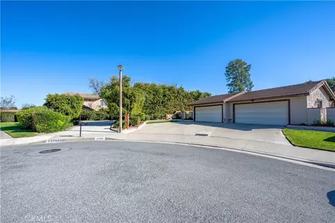 25688 Neblina Ct, Valencia, CA 91355