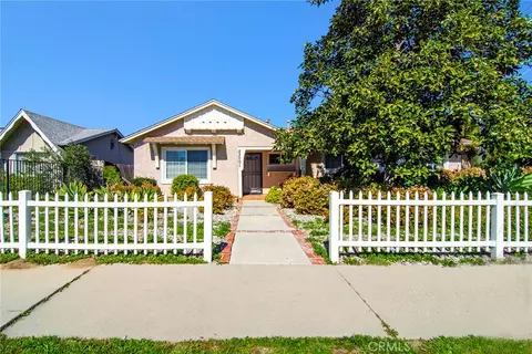 23001 Vanowen St, West Hills, CA 91307