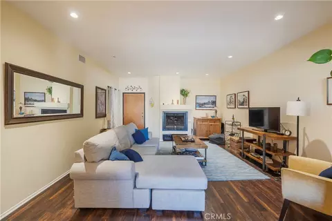 7211 Cozycroft #32, Winnetka, CA 91306