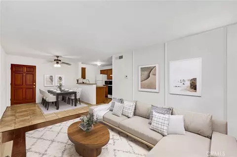 18645 Hatteras St #184, Tarzana, CA 91356