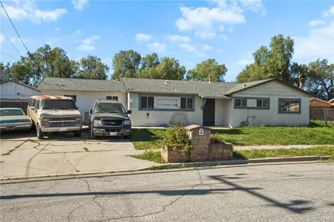 4008 Valley Fair St, Simi Valley, CA 93063