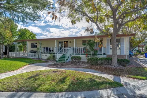 21216 Blue Curl Way # 212, Canyon Country, CA 91351