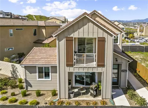 27366 Snow Creek Pl, Valencia, CA 91381