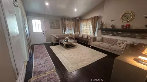 Entry Way - 2311 N Marvel, Simi Valley, CA 93065 photo 2 of 2