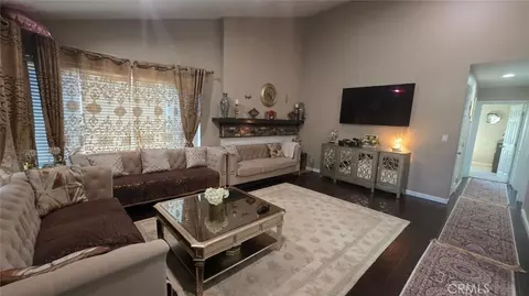 Entry Way - 2311 N Marvel, Simi Valley, CA 93065 photo 1 of 2