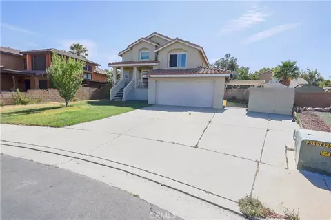 Exterior - 40514 Aster Pl, Palmdale, CA 93551 photo 3 of 5