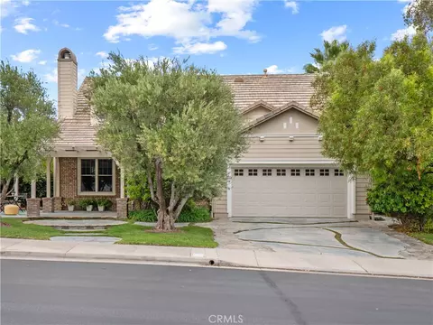 25679 Smoketree, Valencia, CA 91381
