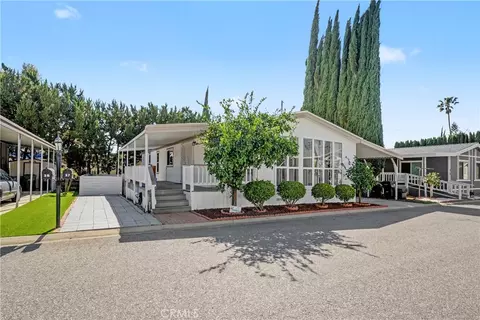 15831 Olden St #37, Sylmar, CA 91342