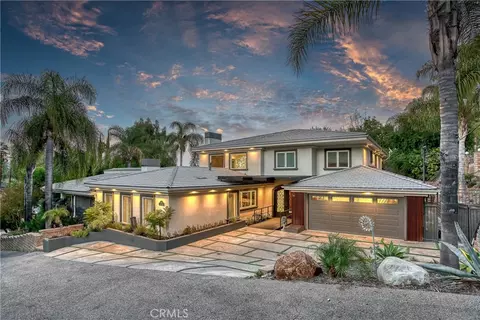 4760 Corbin Ave, Tarzana, CA 91356