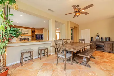 Dining - 574 Oak Tree Ct, Simi Valley, CA 93065 photo 1 of 2