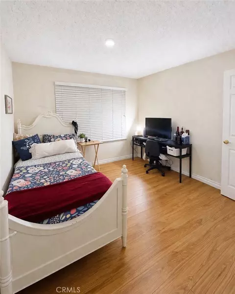 Bedroom - 2410 N Justin, Simi Valley, CA 93065 photo 6 of 9