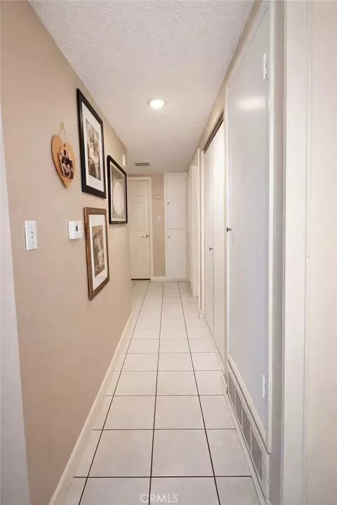 Entry Way - 2410 N Justin, Simi Valley, CA 93065 photo 1 of 1