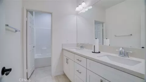 Entry Way - 4727 W Vahan Ct, Lancaster, CA 93536 photo 13 of 13