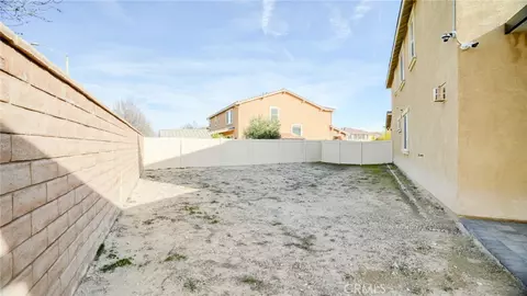 Exterior - 4727 W Vahan Ct, Lancaster, CA 93536 photo 6 of 11