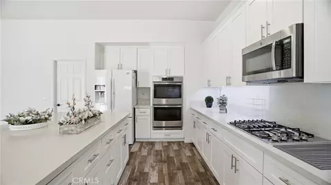 Kitchen - 4727 W Vahan Ct, Lancaster, CA 93536 photo 3 of 3