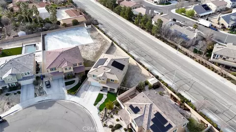 View/Area - 4727 W Vahan Ct, Lancaster, CA 93536 photo 3 of 8