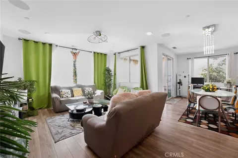 Living - 1653 Capri, Beaumont, CA 92223 photo 2 of 3