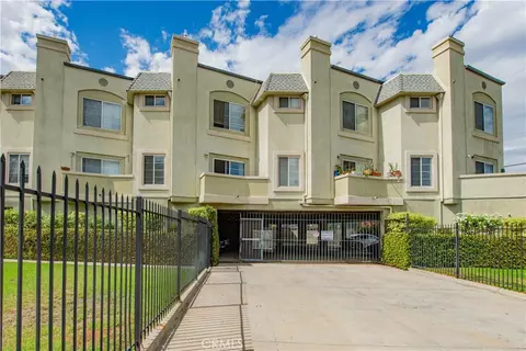 22809 Del Valle #8, Woodland Hills, CA 91364