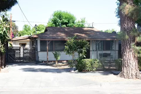 494 Avocado Ave, Pasadena, CA 91107