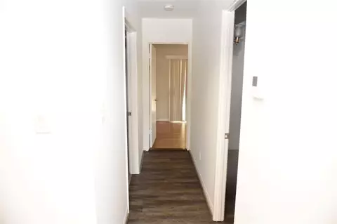 Entry Way - 494 Avocado Ave, Pasadena, CA 91107 photo 1 of 2