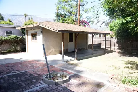 Exterior - 494 Avocado Ave, Pasadena, CA 91107 photo 7 of 8