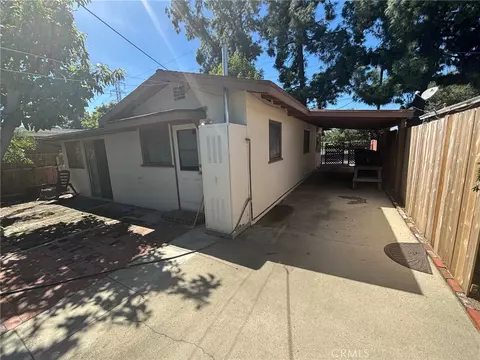 Exterior - 494 Avocado Ave, Pasadena, CA 91107 photo 5 of 8