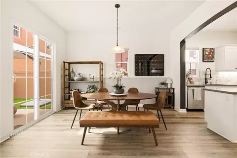 Dining - 1625 Range Rd, Oxnard, CA 93036 photo 3 of 5