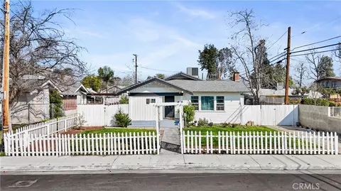 1710 2nd, Bakersfield, CA 93304