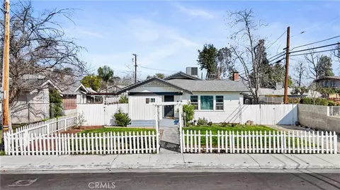 1710 2nd, Bakersfield, CA 93304