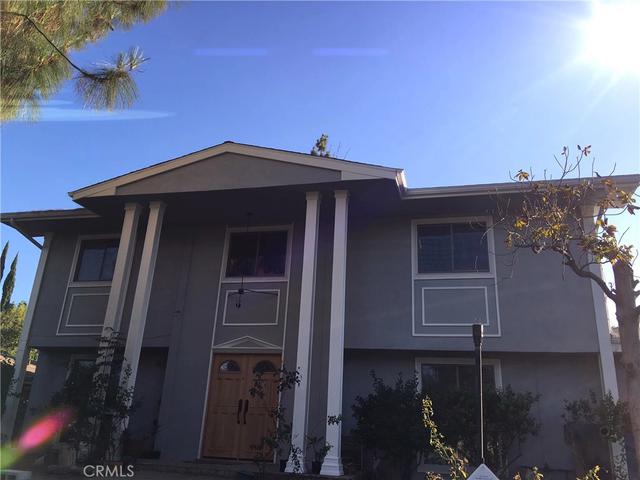 24208 Hatteras St, Woodland Hills, CA 91367