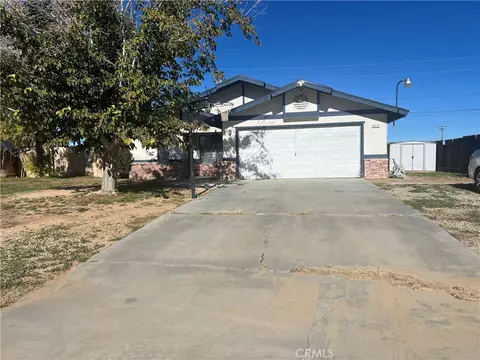 8873 Holly, California City, CA 93505