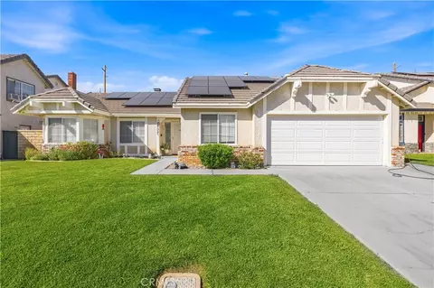2709 Sandstone Ct, Palmdale, CA 93551