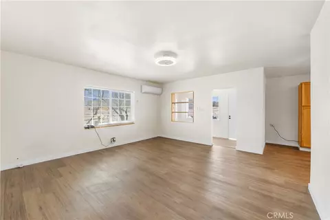 Living - 625 E Freedrick St, Barstow, CA 92311 photo 6 of 7