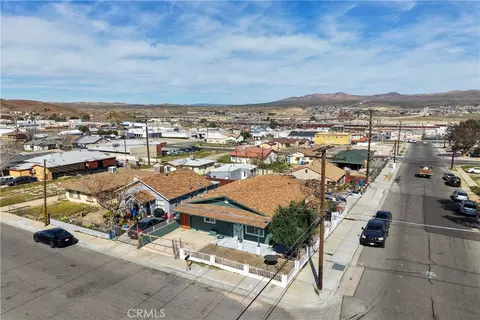 View/Area - 625 E Freedrick St, Barstow, CA 92311 photo 3 of 5