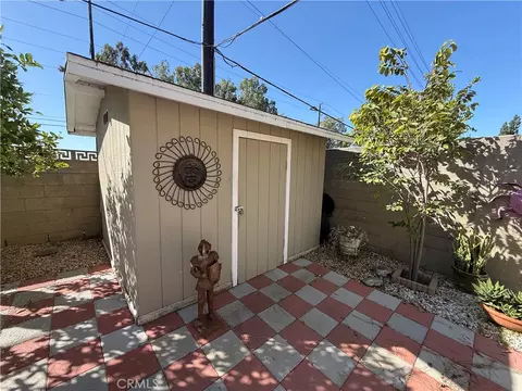Exterior - 900 E Sagebank, Carson, CA 90746 photo 5 of 5