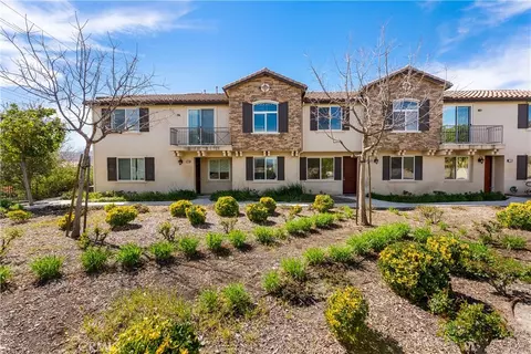 27968 Avalon, Canyon Country, CA 91351