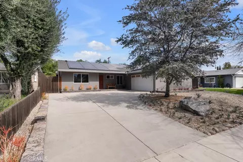 23807 Hartland St, West Hills, CA 91307