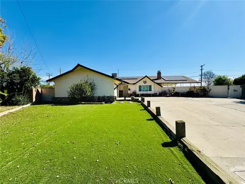 1031 Elizabeth Ct, Bakersfield, CA 93308