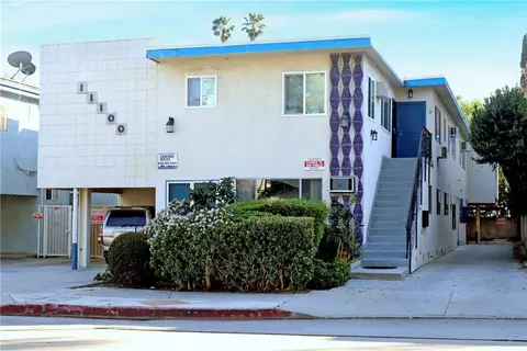 11100 Camarillo St, West Toluca Lake, CA 91602