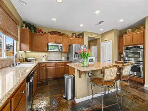 Kitchen - 4696 Refugio Ct, Camarillo, CA 93012 photo 2 of 3