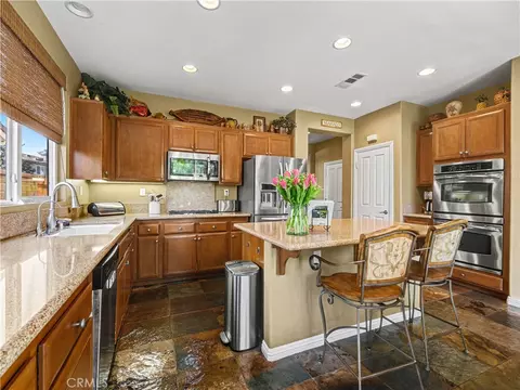 Kitchen - 4696 Refugio Ct, Camarillo, CA 93012 photo 2 of 3