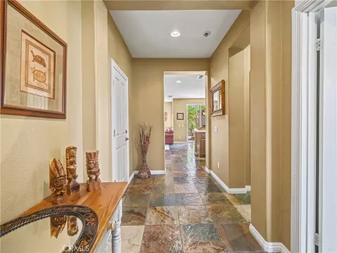 Entry Way - 4696 Refugio Ct, Camarillo, CA 93012 photo 1 of 2