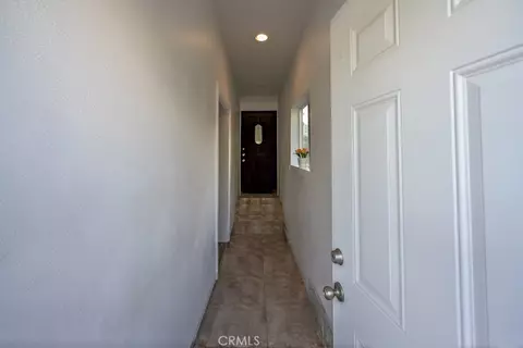 Entry Way - 6834 Quinton Ln, Tujunga, CA 91042 photo 1 of 1