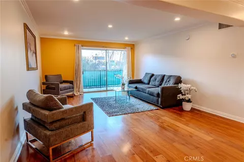 5460 White Oak Ave #C224, Encino, CA 91316