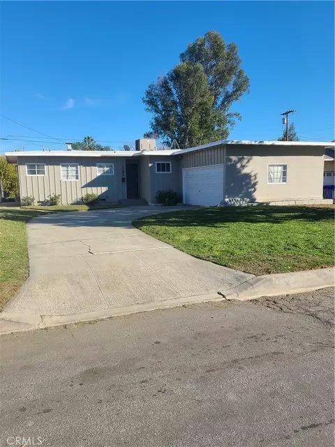 1295 Pepper Tree Ln, San Bernardino, CA 92404